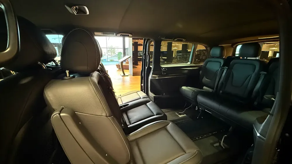 Mercedes-Benz V-Class V 300 2026 - GCC Specs - Image 10