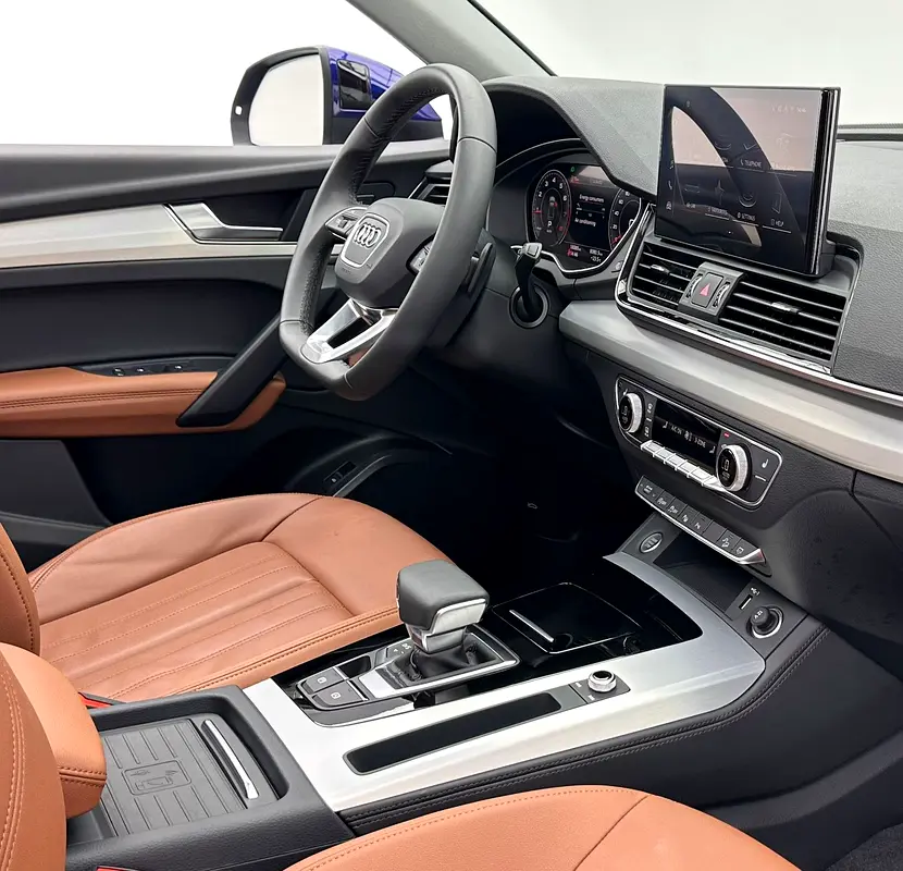 2025 Audi Q5 45TFSI Quattro, 12/2029 Audi Warranty + Service Contract, Audi Full Service History, GC - Image 12