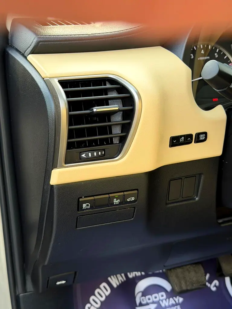 2021 LEXUS NX300 LIMITED MOONROOF TOP OPTION USA SPEC - Image 12