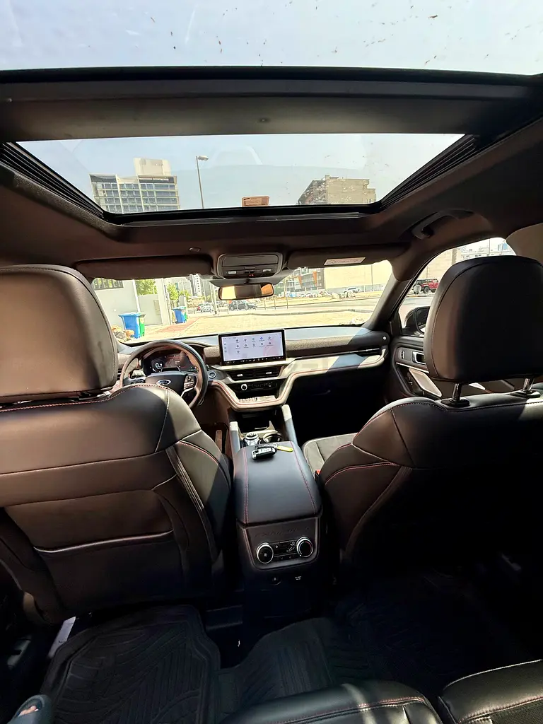 Ford Explorer ST 2025 GCC Specs - Image 15