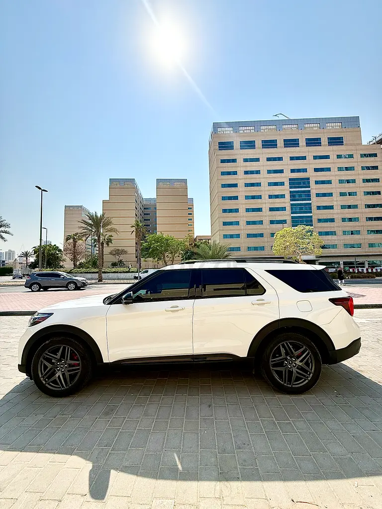 Ford Explorer ST 2025 GCC Specs - Image 4