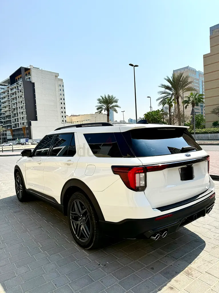 Ford Explorer ST 2025 GCC Specs - Image 6