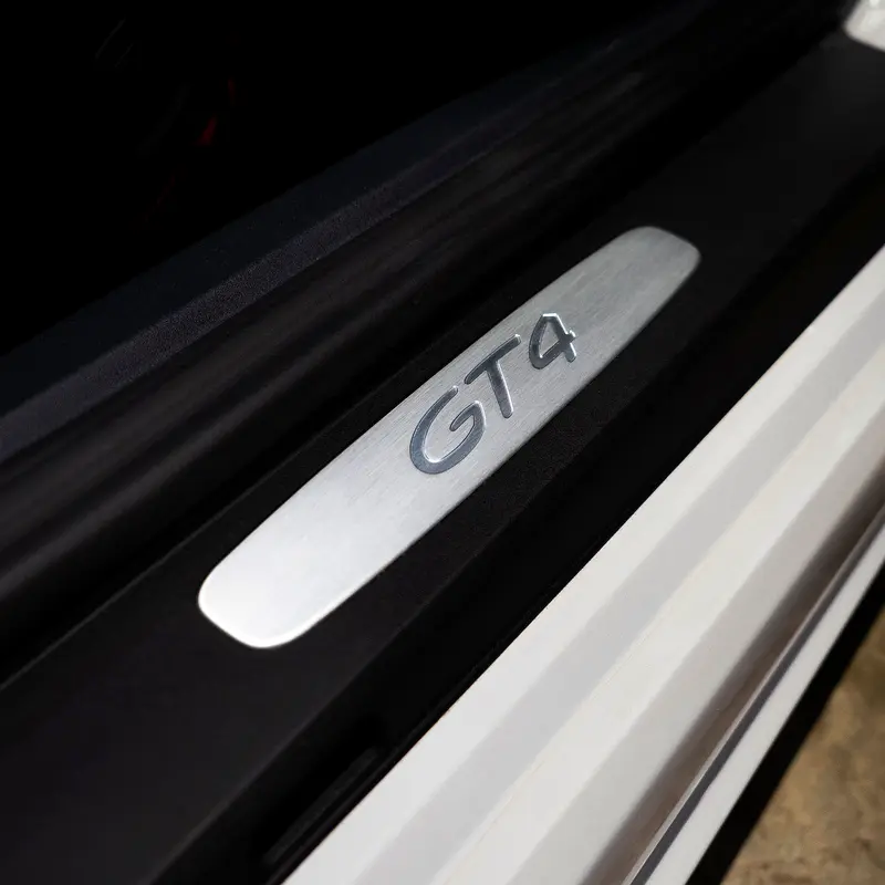 7,090  P.M • 0% Downpayment • Porsche Cayman GT4 • 1 Year Warranty - Image 16