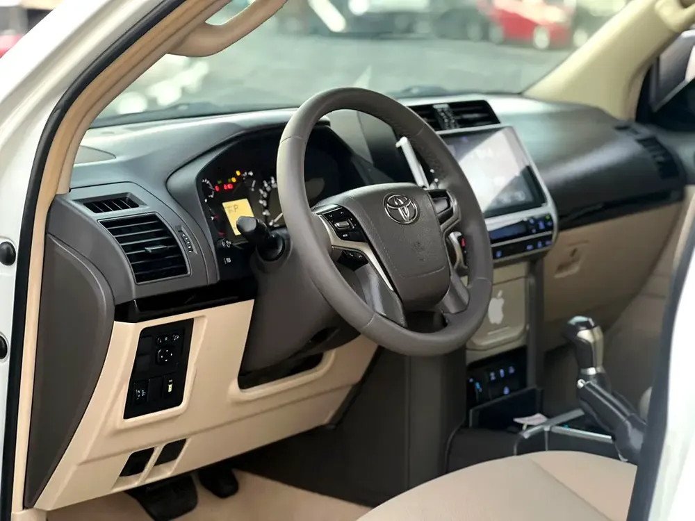 2019 Toyota Prado TXL 4.0L V6 - AWD 4x4 - Electric Seat - Rear CAM  Sensors - Cool Box - Image 12