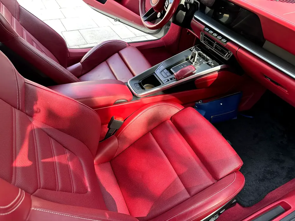 2021 Porsche 911 Turbo S (992) - GCC Specs - Pristine Condition - Image 10
