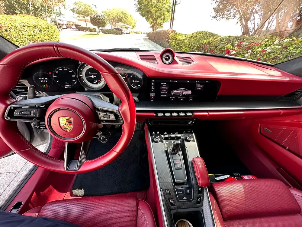 2021 Porsche 911 Turbo S (992) - GCC Specs - Pristine Condition - Image 12