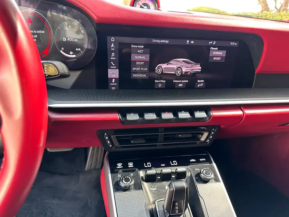 2021 Porsche 911 Turbo S (992) - GCC Specs - Pristine Condition - Image 13