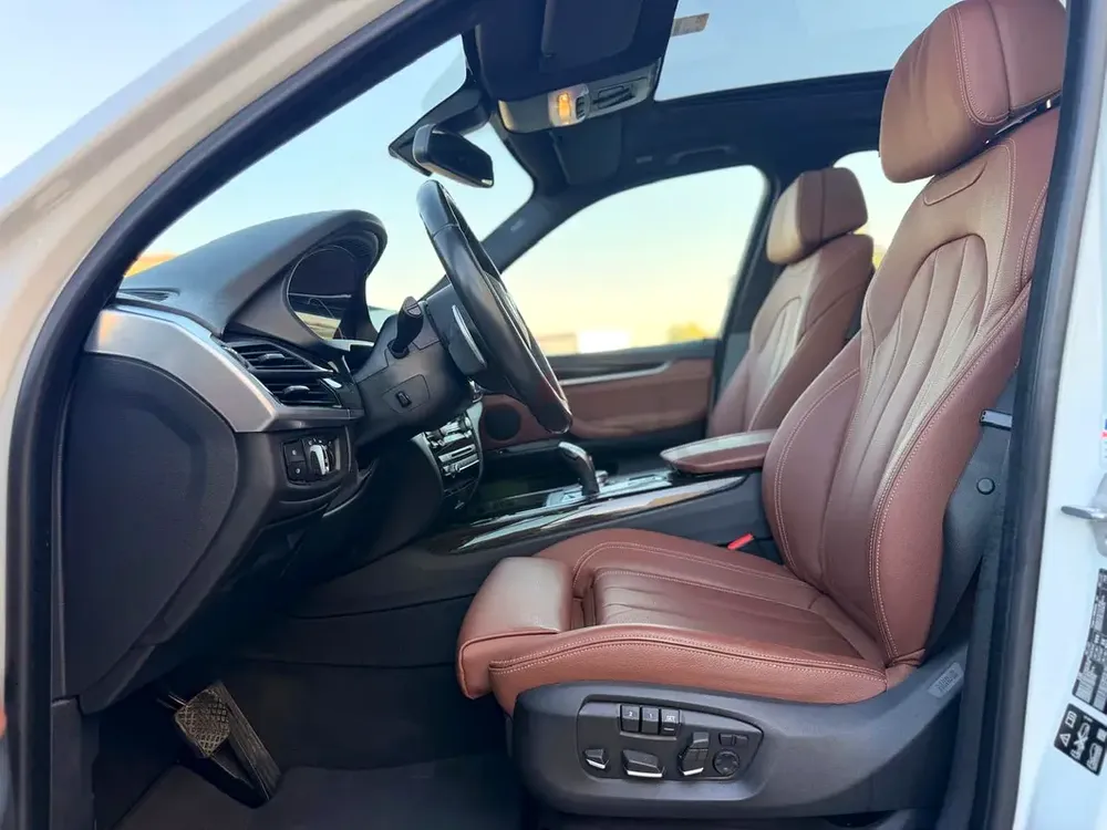 BMW X5 xDrive35i M Sport 2018 | Full BMW Agency service history. - Image 11