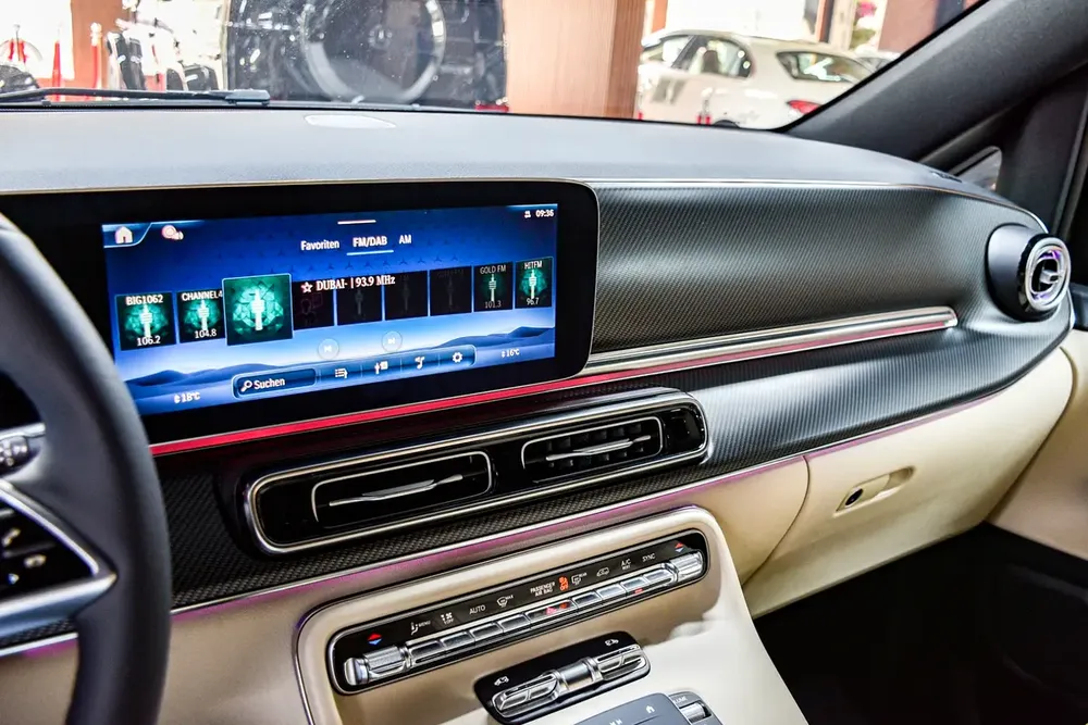 Mercedes V300 Luxury - 2026 - Brand New - For Export. - Image 9