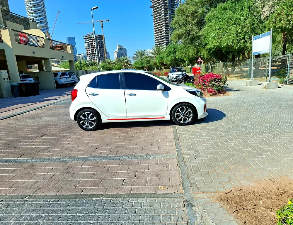 Brand New Condition Kia Picanto 2018, GCC GT Line, Top Option, No Paint,No Accident, Service History - Image 4