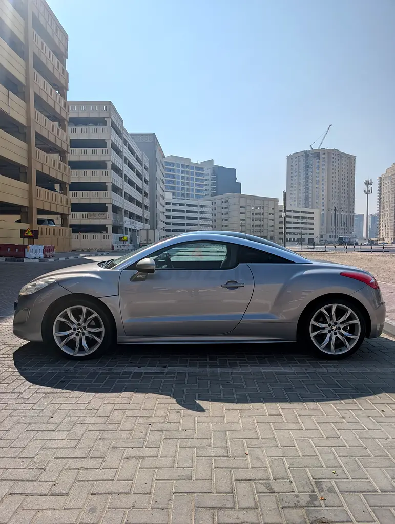 Peugeot RCZ 2013 Model low mileage for sale - Image 10