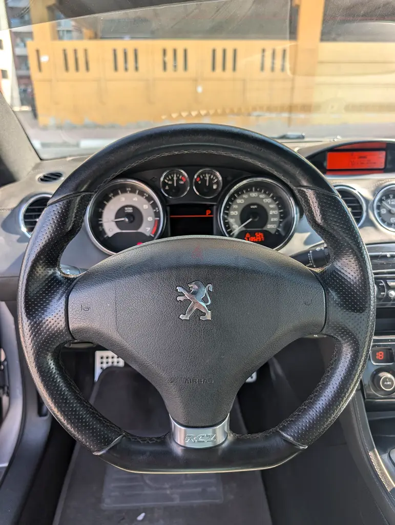 Peugeot RCZ 2013 Model low mileage for sale - Image 11