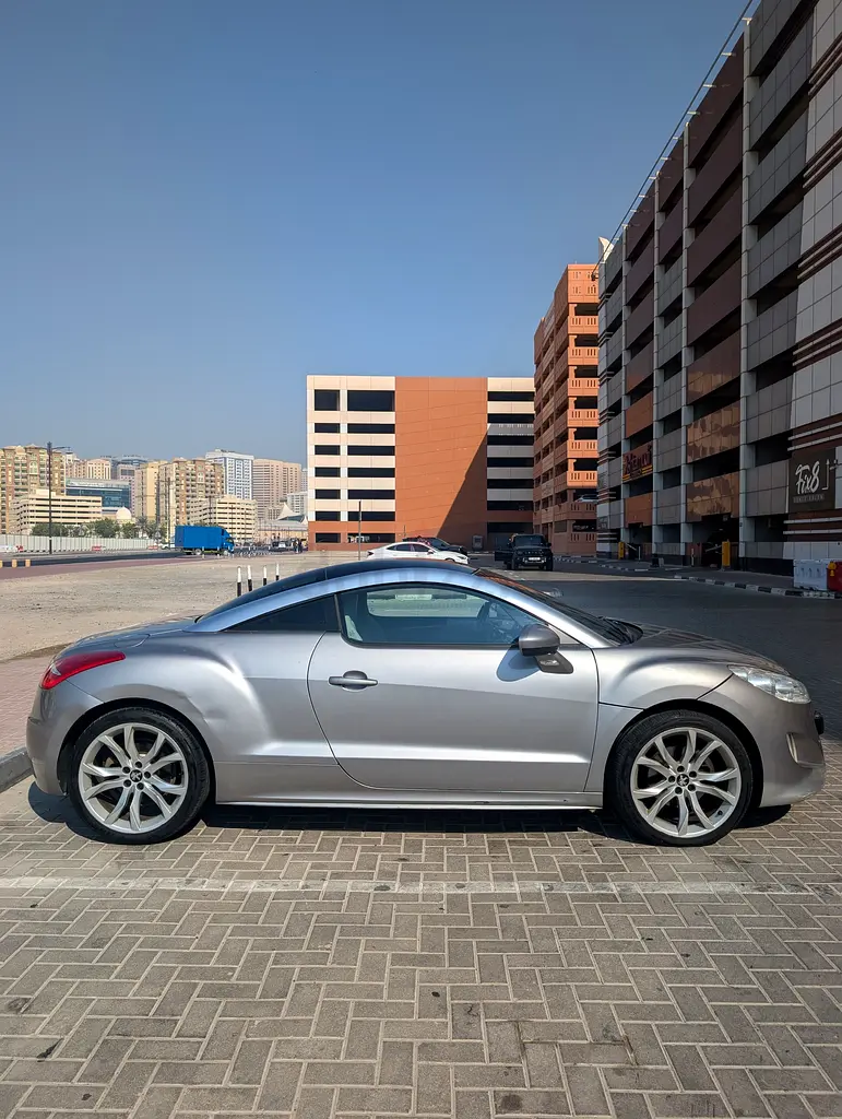 Peugeot RCZ 2013 Model low mileage for sale - Image 4