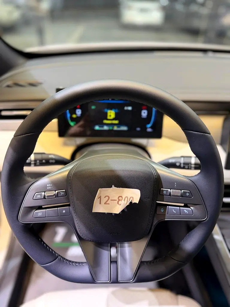 BYD Qin Plus DM-i 2025 - Brand New - Image 11