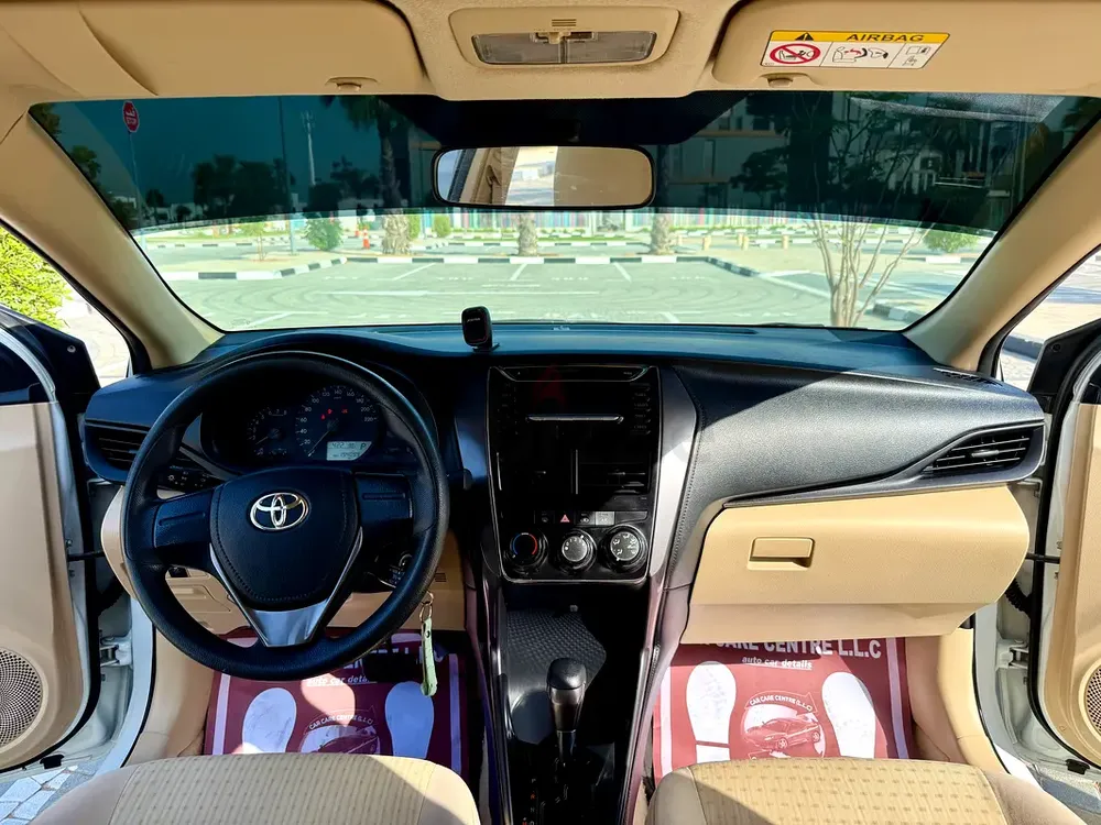 Toyota Yaris 2022 for Sale - Image 8