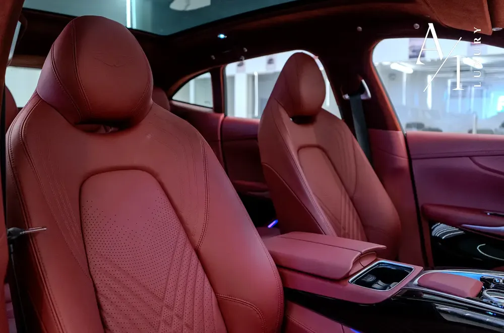 2023 Aston Martin DBX, Brand New Delivery Kms, Comes With Warranty  Service Contract, GCC Spec - Image 7