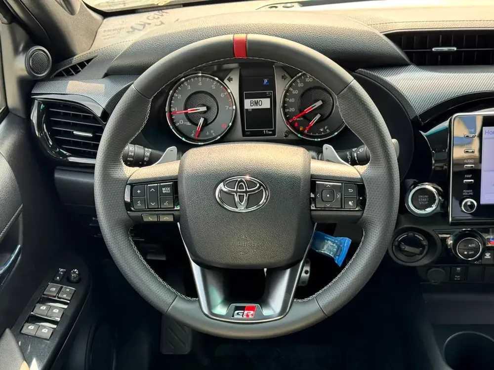 Toyota Hilux GR 4.0L Petrol V6 2026 GCC Export Price @ 178,500 AED - Image 11