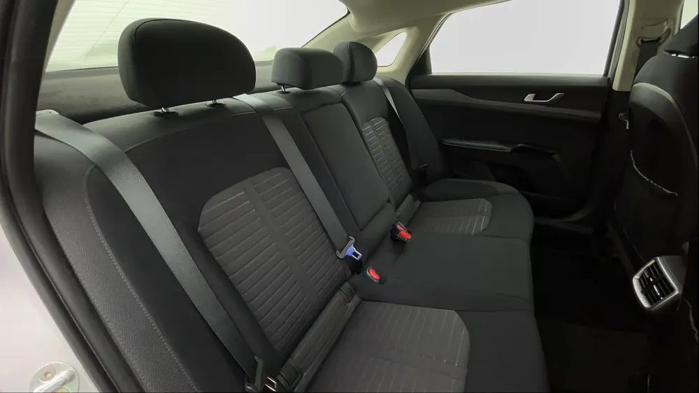AED 779/month | 0 DP | Manufacturer Warranty | Service History | 30 Day Return | KIA K5 2021 - Image 10