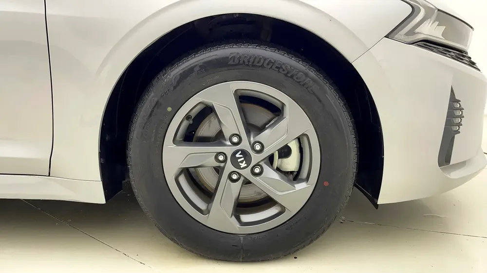AED 779/month | 0 DP | Manufacturer Warranty | Service History | 30 Day Return | KIA K5 2021 - Image 12