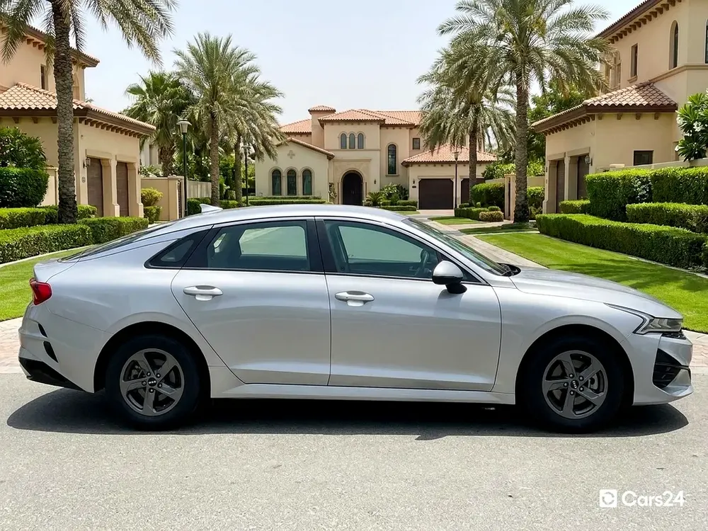 AED 779/month | 0 DP | Manufacturer Warranty | Service History | 30 Day Return | KIA K5 2021 - Image 5