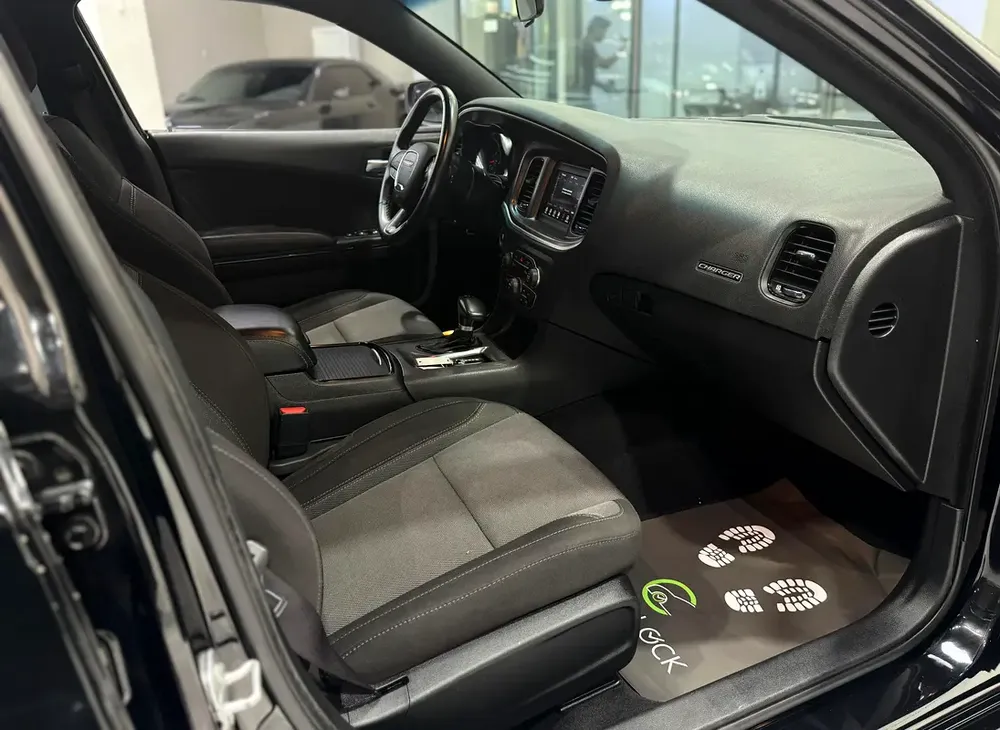 [OFFER PRICE][DODGE CHARGER SXT 3.6L V6] - Image 10