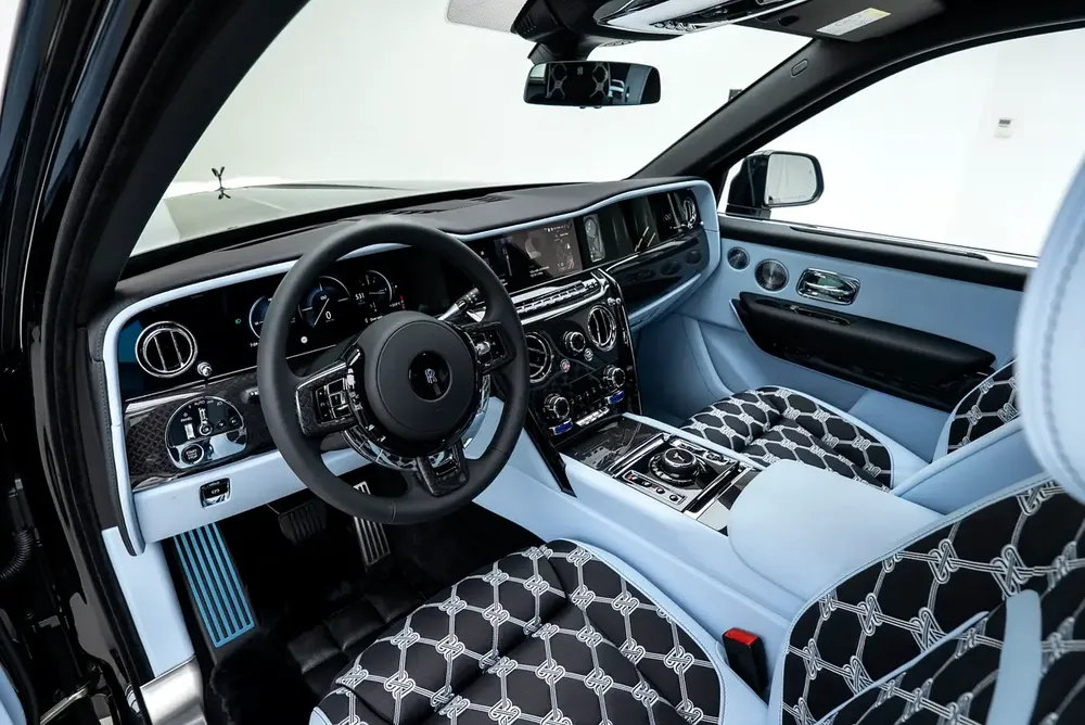 2026 ROLLS ROYCE CULLINAN | BALCK BADGE | GCC | MAIN DEALER WARRANTY  SERVICE - Image 11