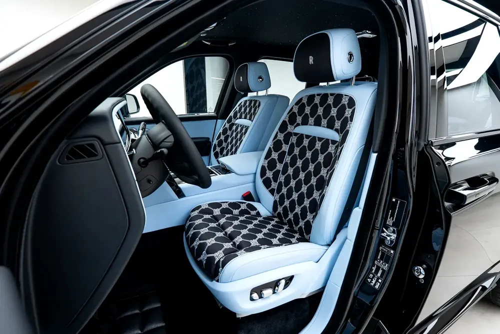 2026 ROLLS ROYCE CULLINAN | BALCK BADGE | GCC | MAIN DEALER WARRANTY  SERVICE - Image 12
