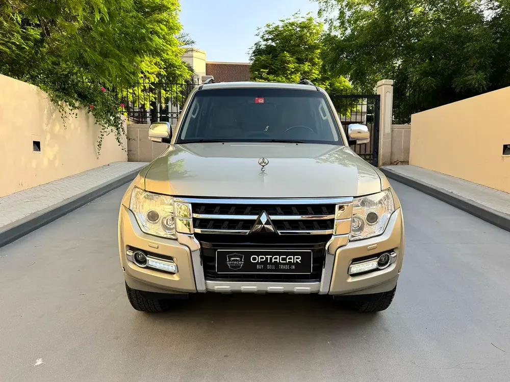 GULF SPECS 2016 MITSUBISHI PAJERO PLATINUM 3.8LITRE V6 4WD (AL-HABTOOR PURCHASE BILL  HISTORY) - Image 5
