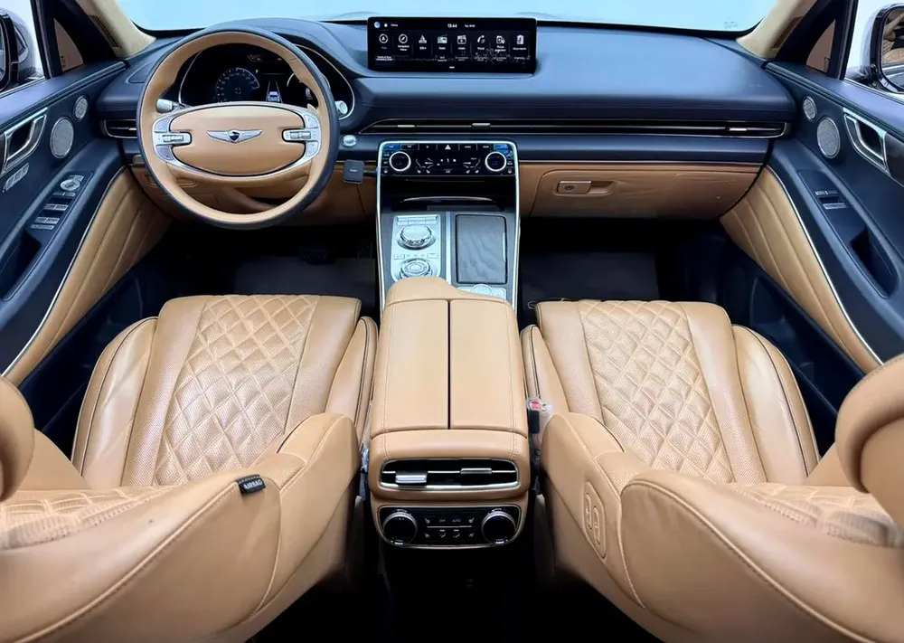 2023 Genesis GV80 Royal Edition, Genesis Warranty + Service Pack, Full Genesis Service History, GCC - Image 13