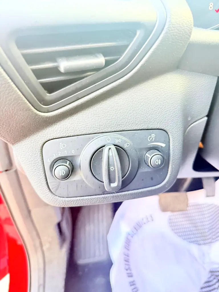 Ford Escape Ambiente 2017 - GCC Specs - Well Maintained - Image 14