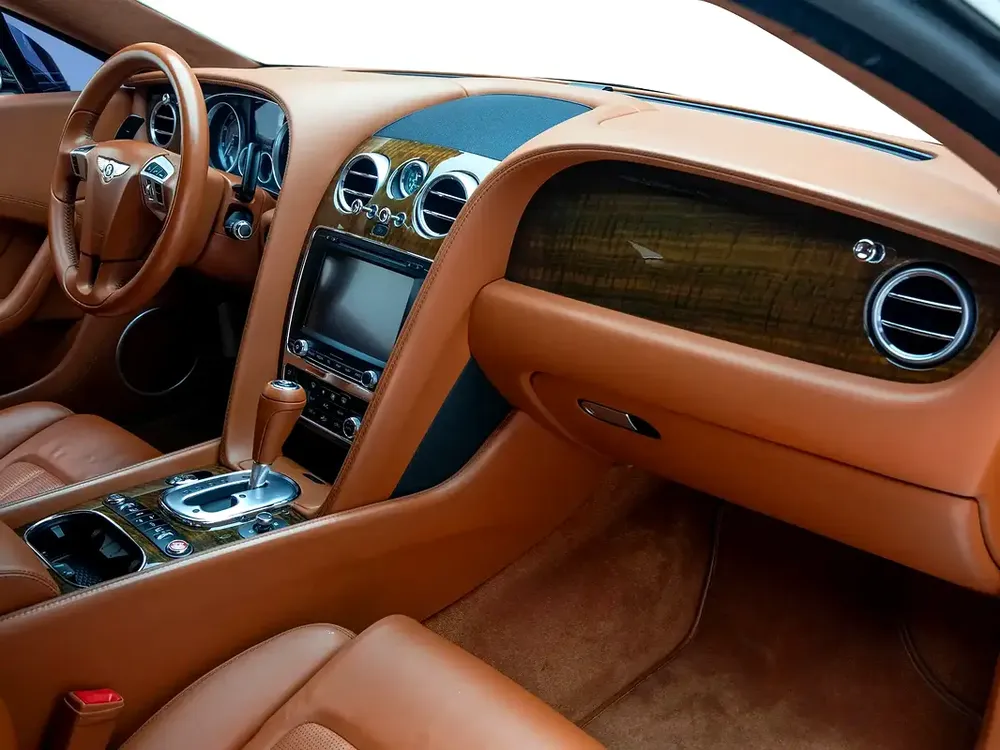 2013 | Bentley | Continental | GT | GCC Spec - Image 10