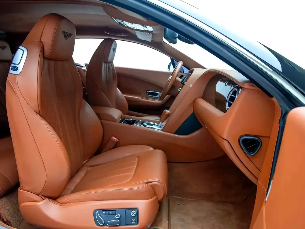 2013 | Bentley | Continental | GT | GCC Spec - Image 11