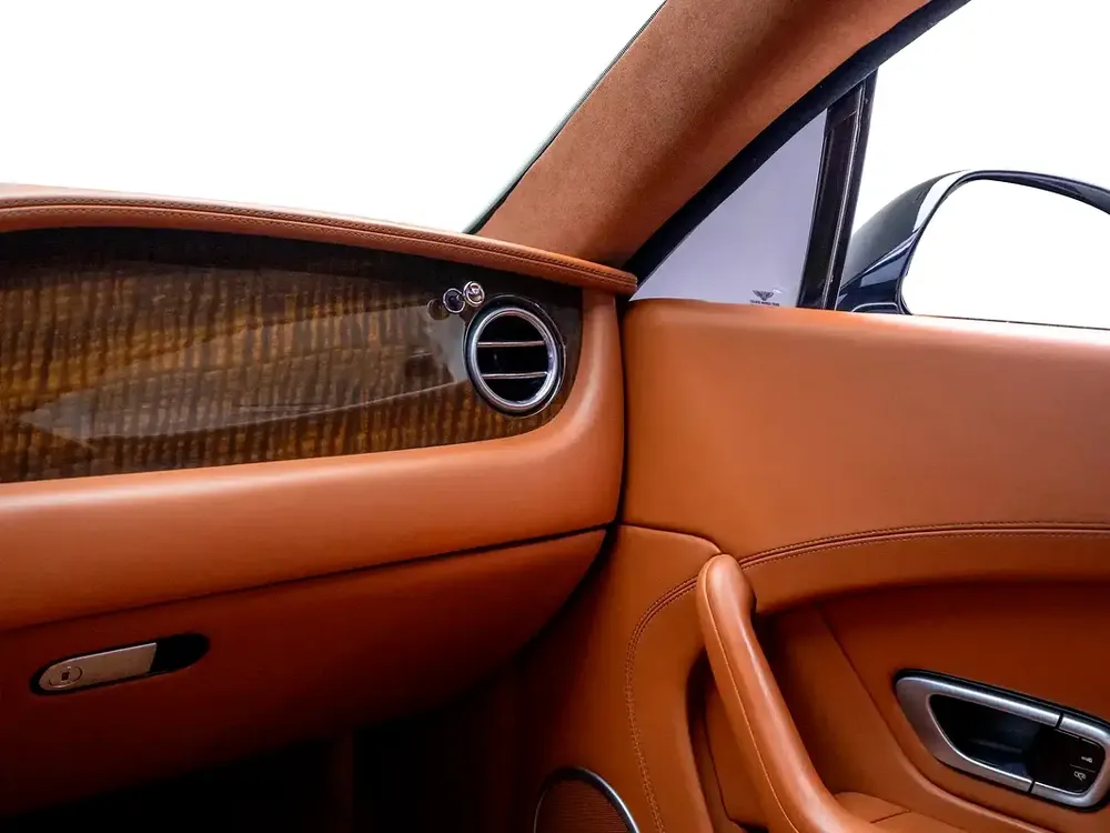 2013 | Bentley | Continental | GT | GCC Spec - Image 15