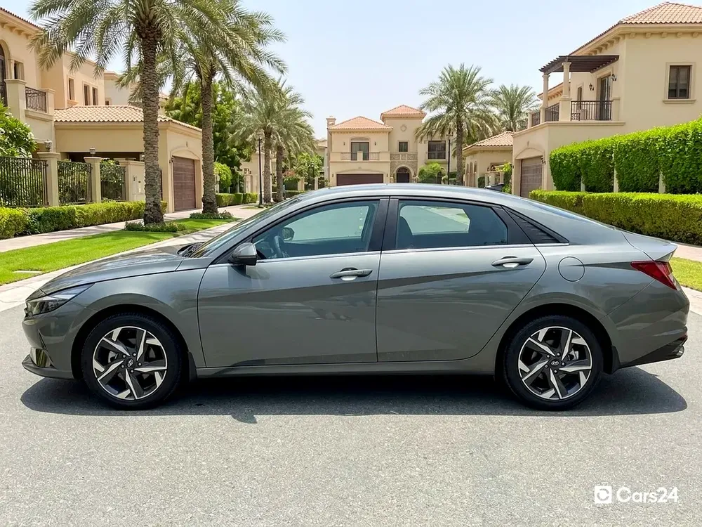 AED 972/m | 0 DP | Manufacturer Warranty | Service History | 30 Day Return | HYUNDAI ELANTRA 2025 - Image 5