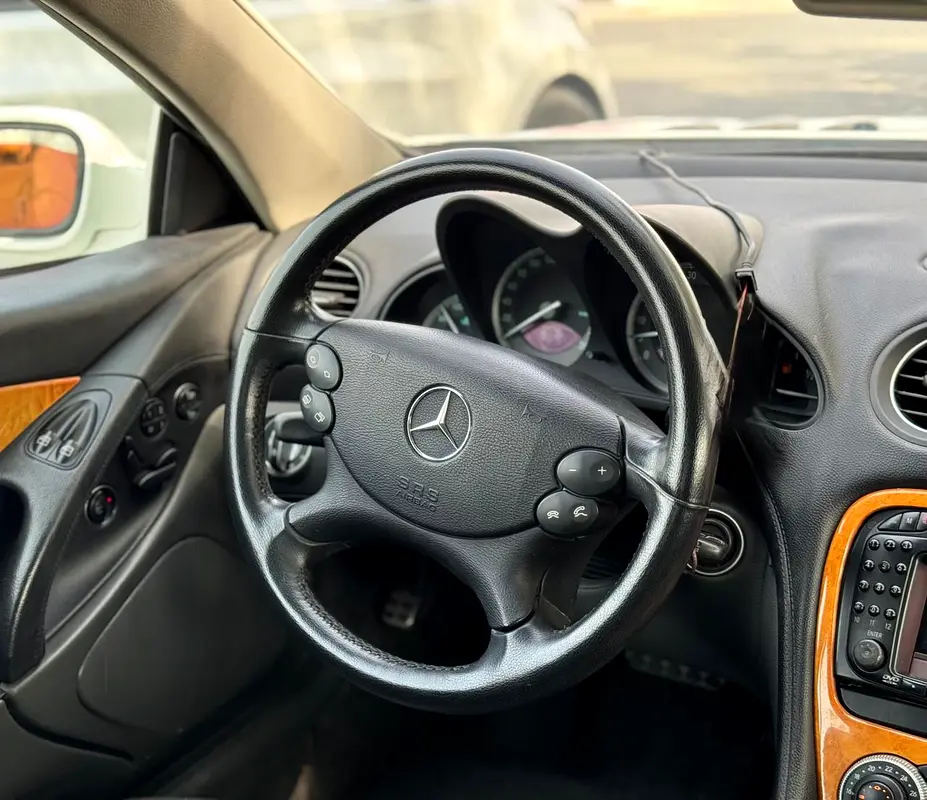 BENZ SL350 l 2003 l 72,000 KM l CLEAN TITLE l JAPAN IMPORT - Image 16