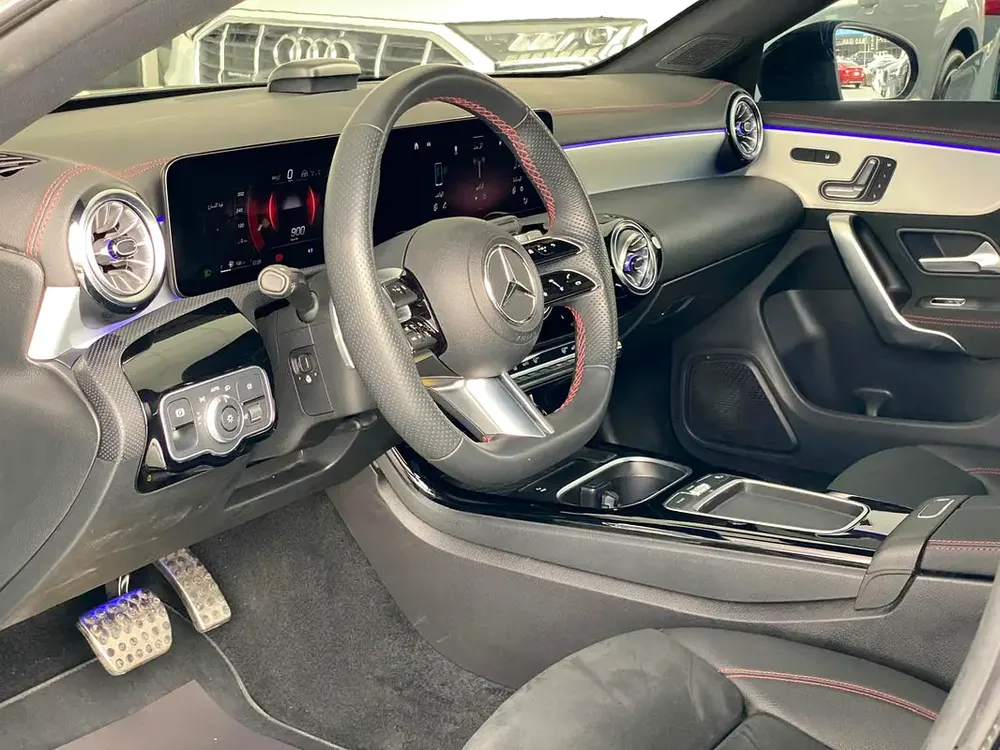 2024 Mercedes-Benz CLA 250 4MATIC - Perfect Condition - Image 10