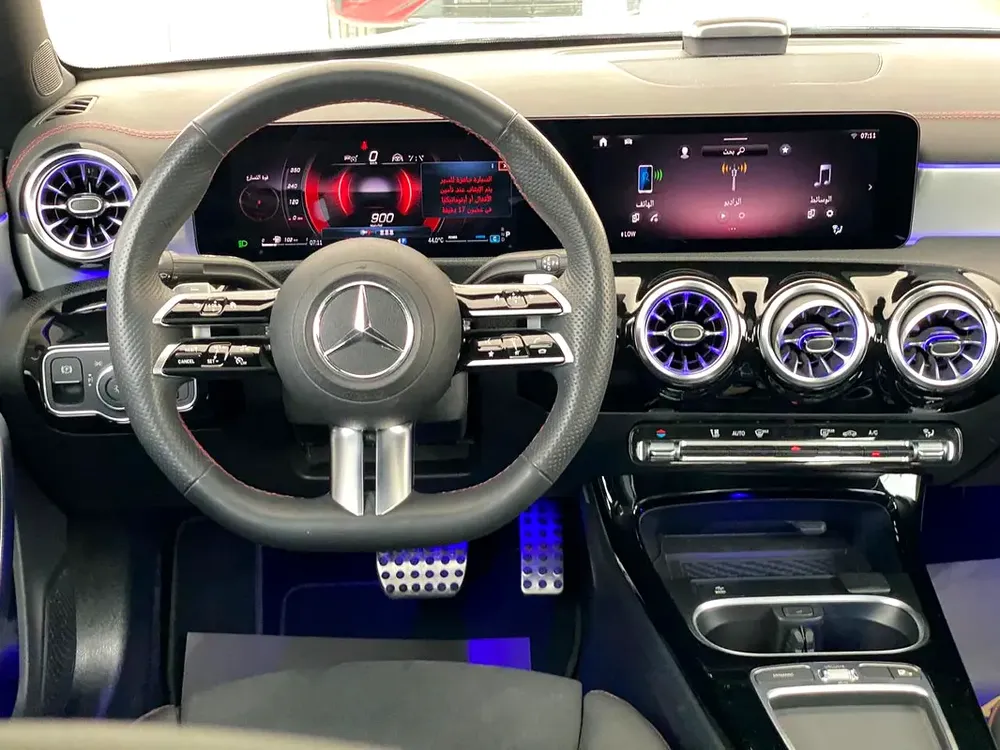 2024 Mercedes-Benz CLA 250 4MATIC - Perfect Condition - Image 12