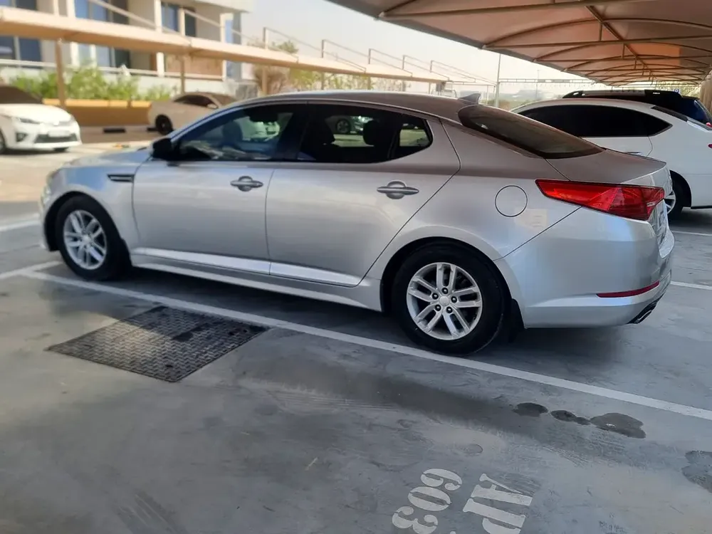KIA OPTIMA 2011, GCC, PERFECT CONDITION - Image 8