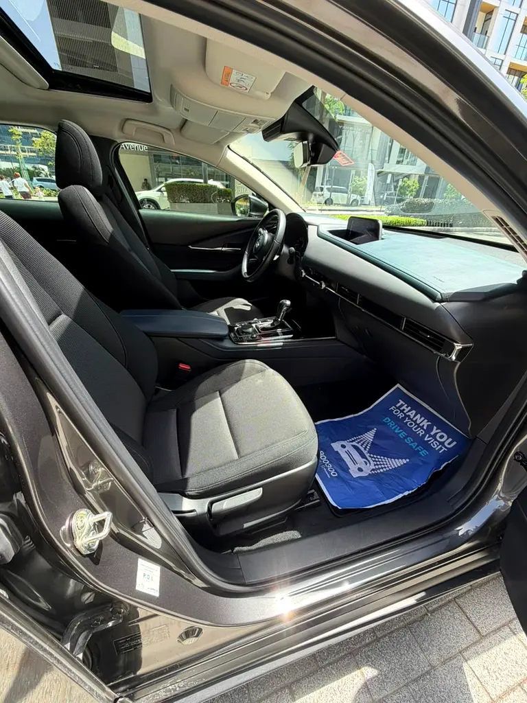 2023 Mazda CX-30 Urbane GCC Specs - Pristine Condition - Image 7