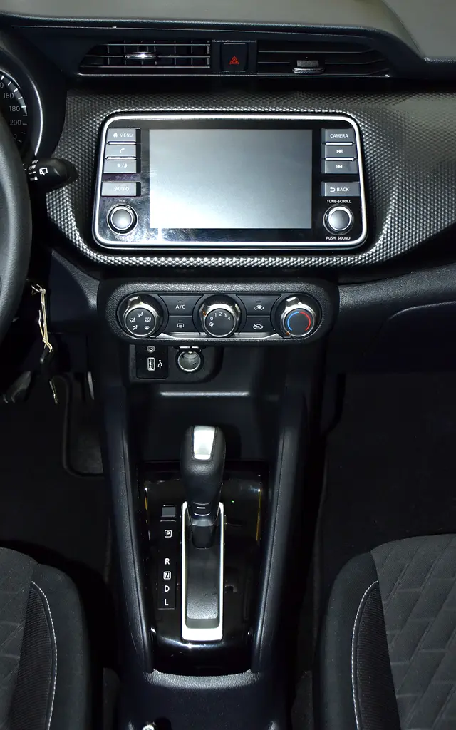 AED 872 EMi at 0% DP | Nissan Kicks ( 2022 Model ) in Grey Color GCC Specs - Image 15