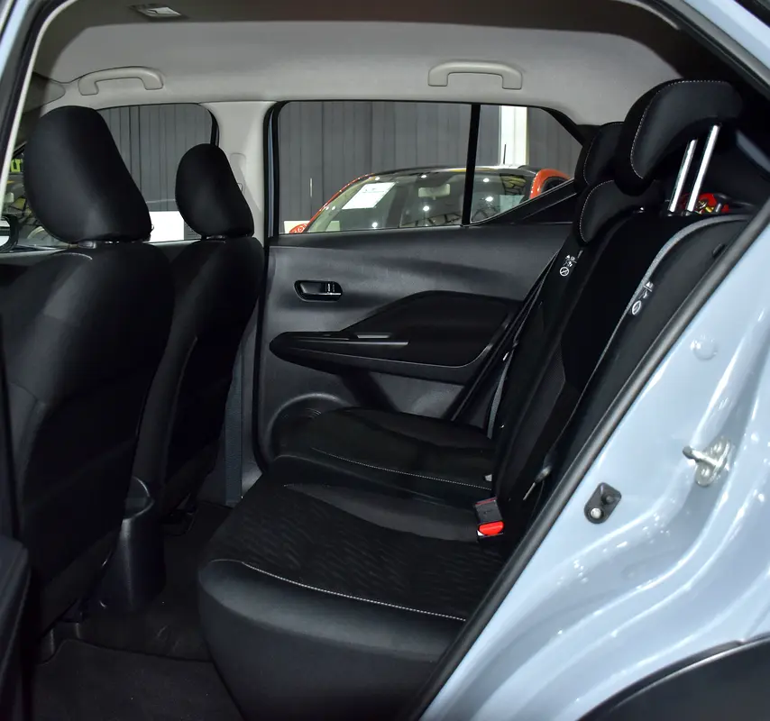 AED 872 EMi at 0% DP | Nissan Kicks ( 2022 Model ) in Grey Color GCC Specs - Image 16