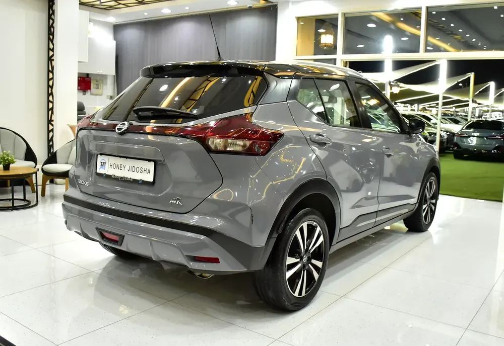AED 872 EMi at 0% DP | Nissan Kicks ( 2022 Model ) in Grey Color GCC Specs - Image 6