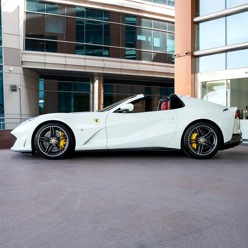2023  FERRARI  812 GTS  ( FULL CARBON BODY ) DONE ONLY 1200KM - Image 7