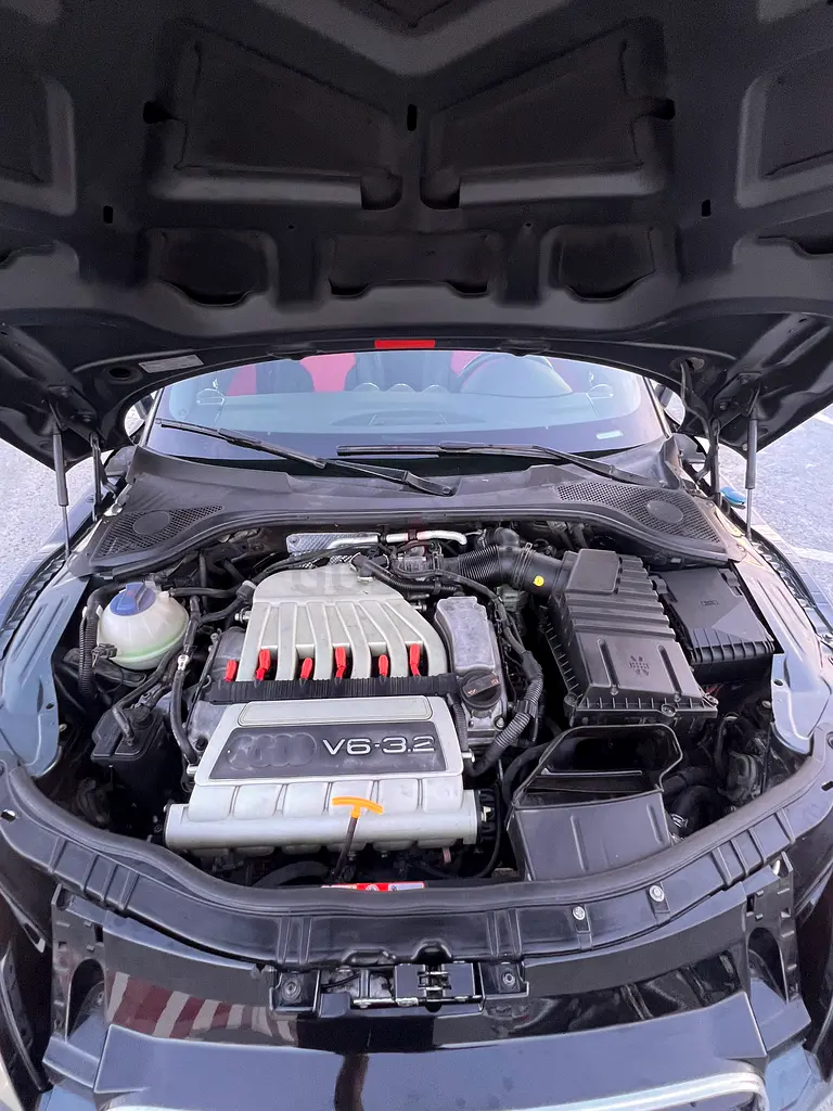 AUDI TT - Image 14