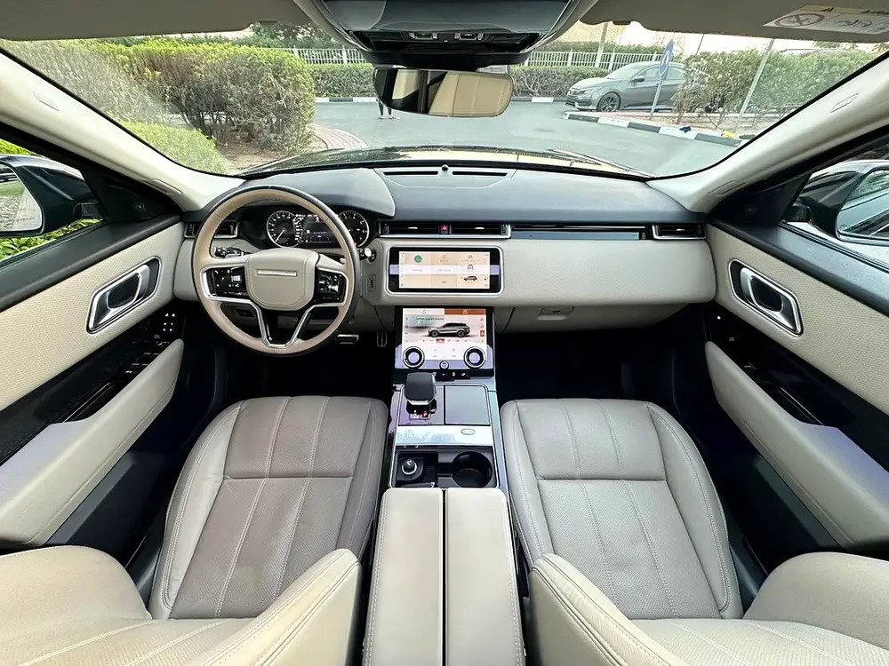 RANGE ROVER VELAR R-DYNAMIC 2022 GCC UNDER WARRANTY FULL SERVICE HISTORY NO ACCIDENTS - Image 7