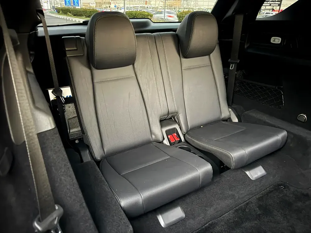 Mercedes Benz GLE53 AMG 2021 15,000km - 4.5 Auction Grade - Original Paint - Japan Import - Image 17
