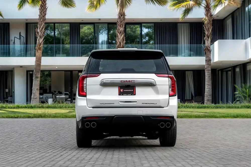 3,721 P.M |  Yukon Denali | 0% Downpayment | IMPECCABLE! - Image 5