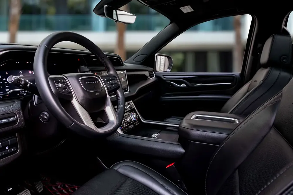3,721 P.M |  Yukon Denali | 0% Downpayment | IMPECCABLE! - Image 9