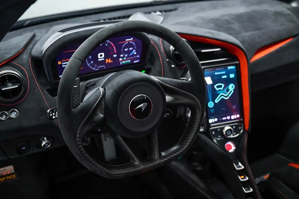McLaren 765LT Spider - GCC Spec - Lease to Own Available - Image 17