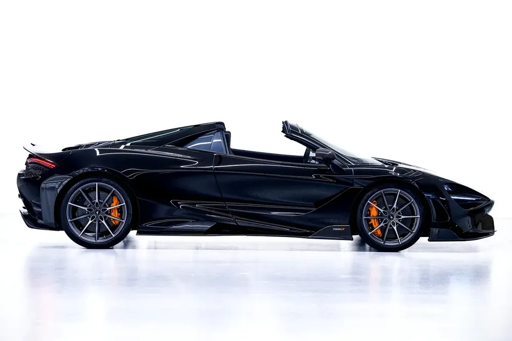 McLaren 765LT Spider - GCC Spec - Lease to Own Available - Image 4